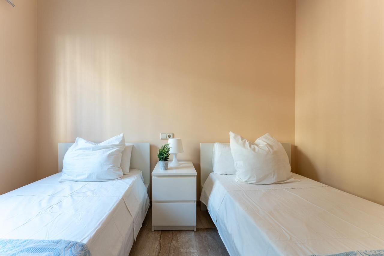 Malagasuite Costa Sol Oasis Torremolinos Kültér fotó