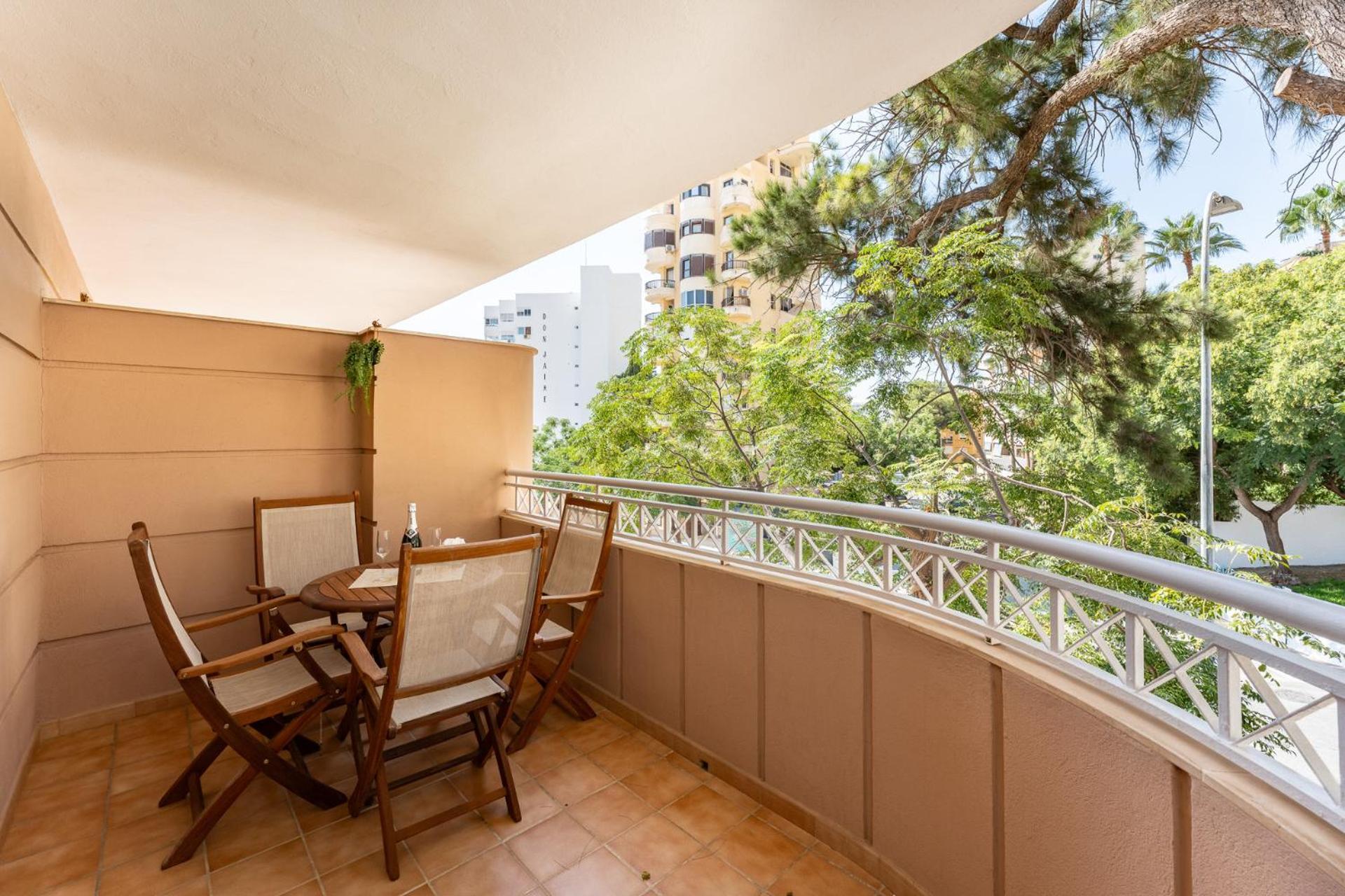 Malagasuite Costa Sol Oasis Torremolinos Kültér fotó