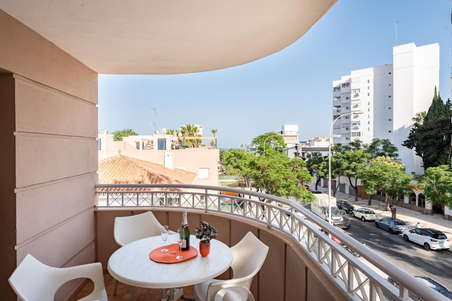Malagasuite Costa Sol Oasis Torremolinos Kültér fotó